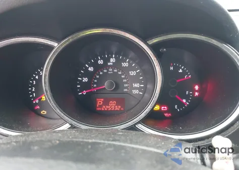 2013 Kia Sorento Lx z USA, uszkodzony, nr VIN 5XYKT3A66DG359826